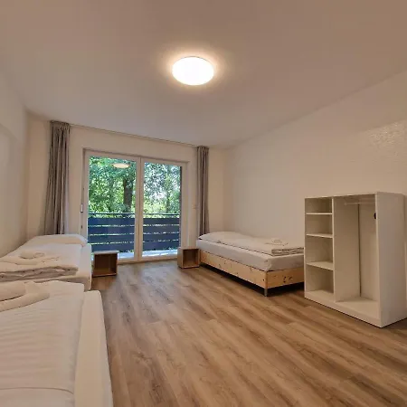 Raj Living - 4 - 30 Min Messe Dus Apartment