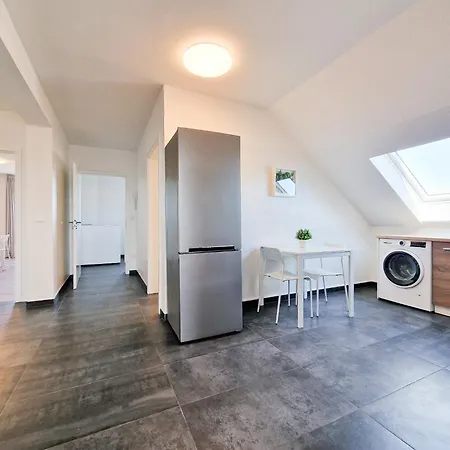 Raj Living - 4 - 30 Min Messe Dus * Neuss