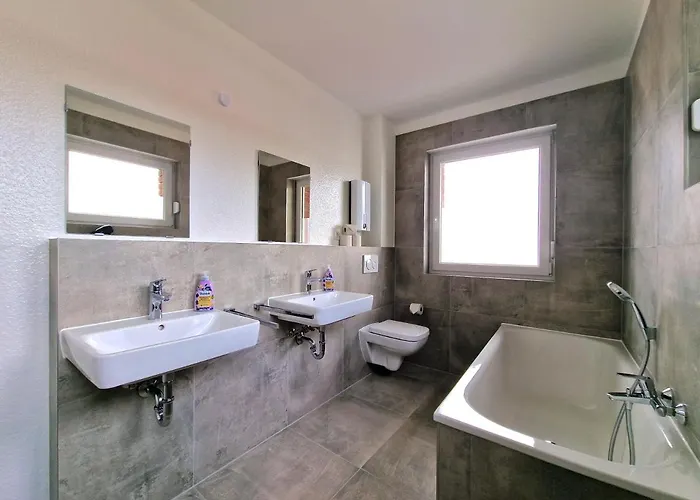 Apartmán Tolstov - 4 - 30 Min Messe Dus